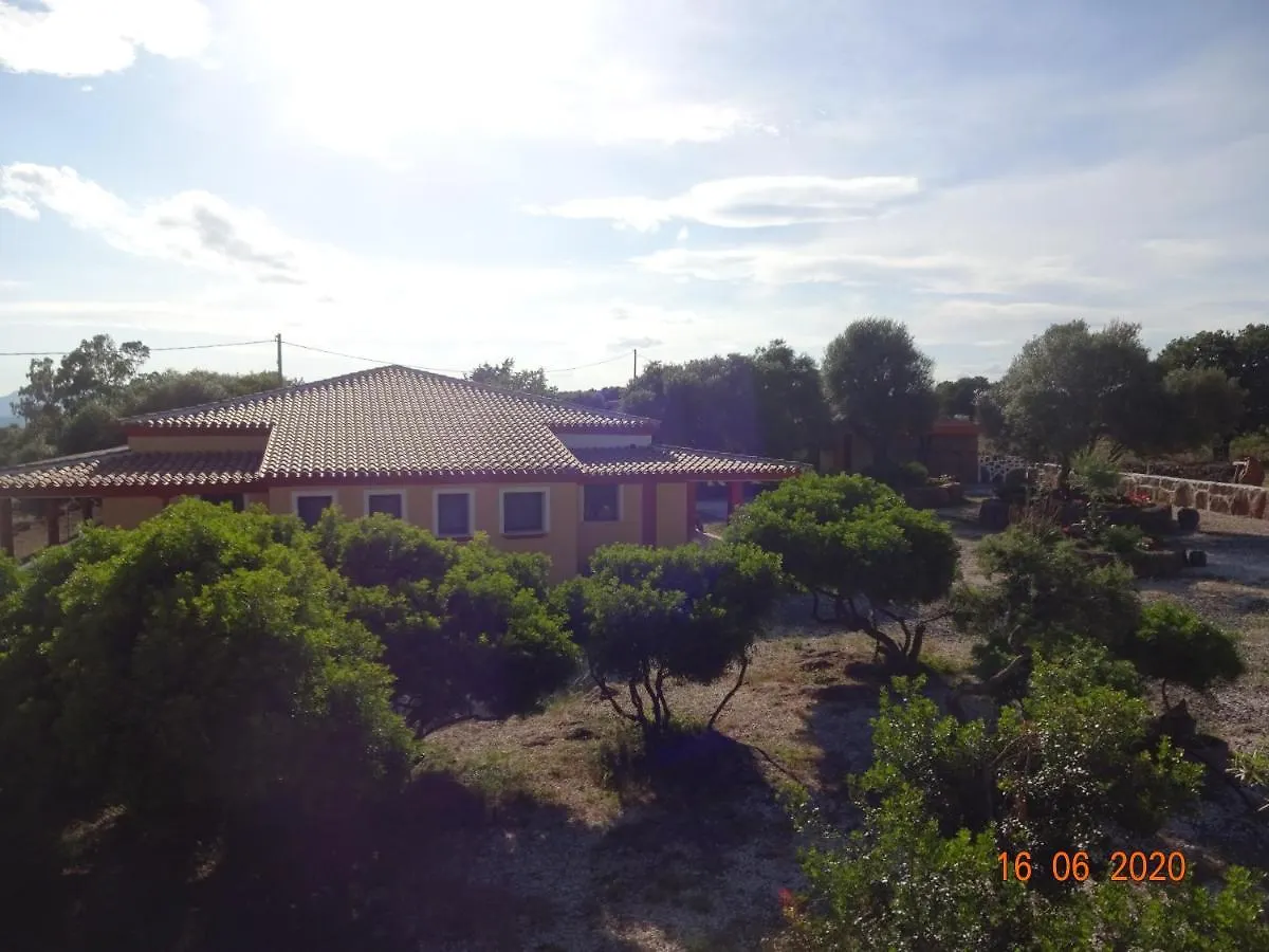Agriturismo Conca' E Janas Dorgali 0*,