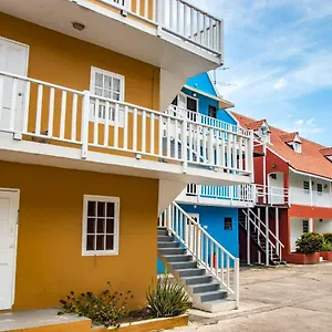 Citylife - 3 Bedroom - J Appartement Willemstad